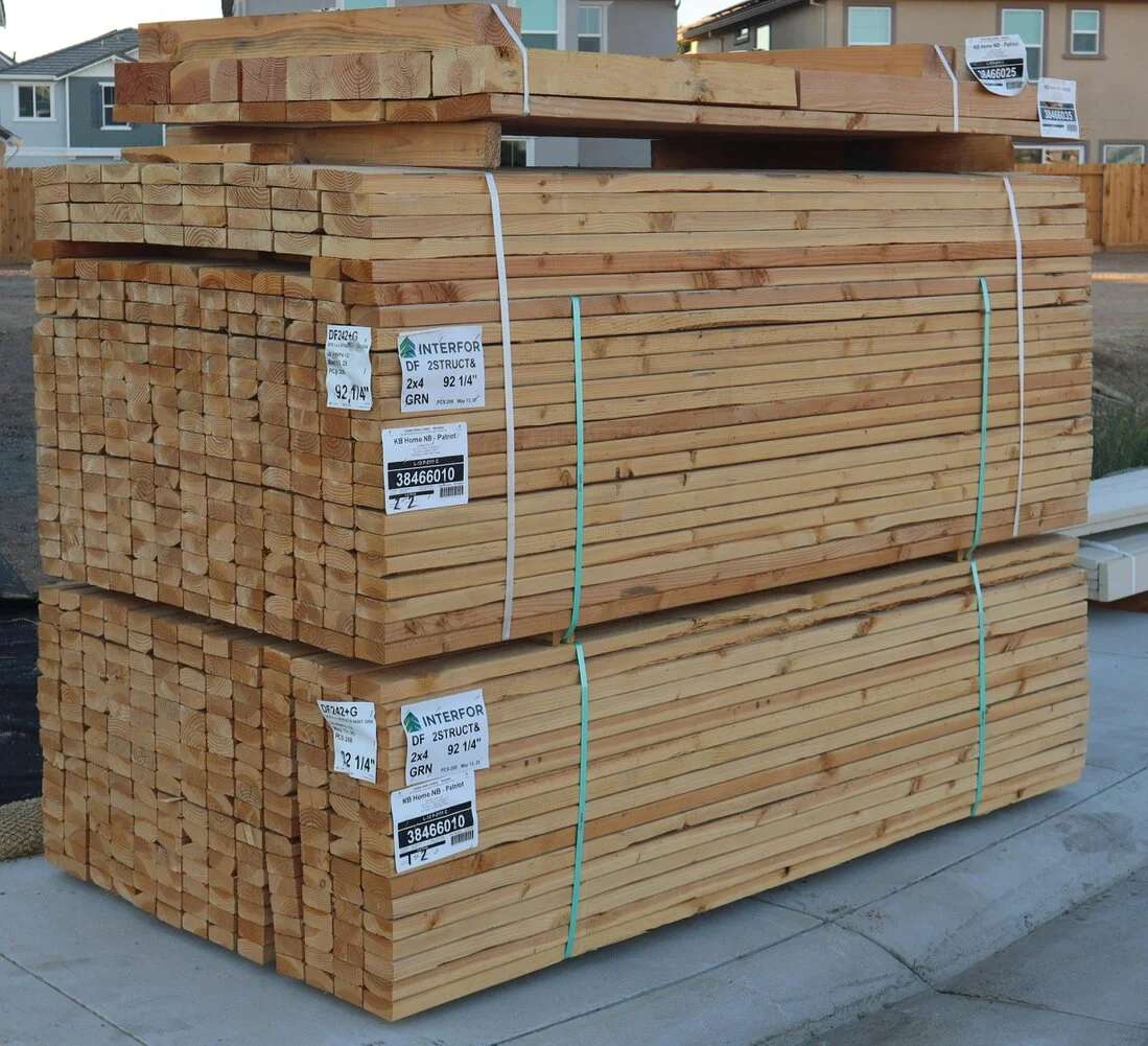 Detailansicht einer präzise verarbeiteten Holzverpackung